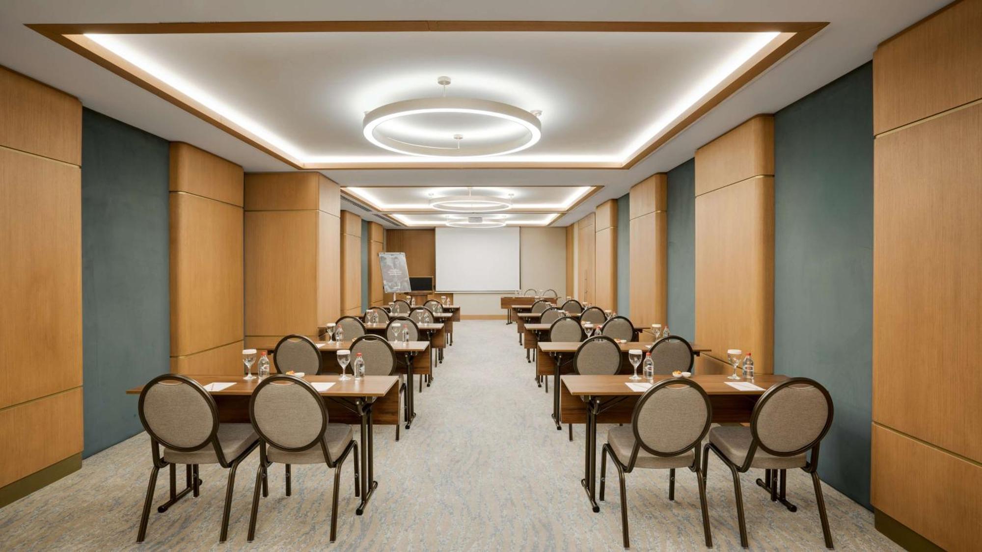Radisson Hotel Istanbul Merter Exterior photo
