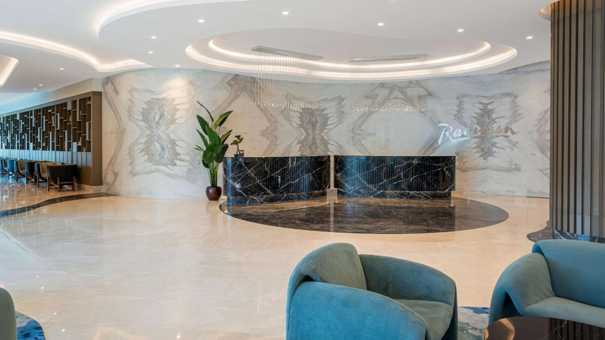 Radisson Hotel Istanbul Merter Exterior photo