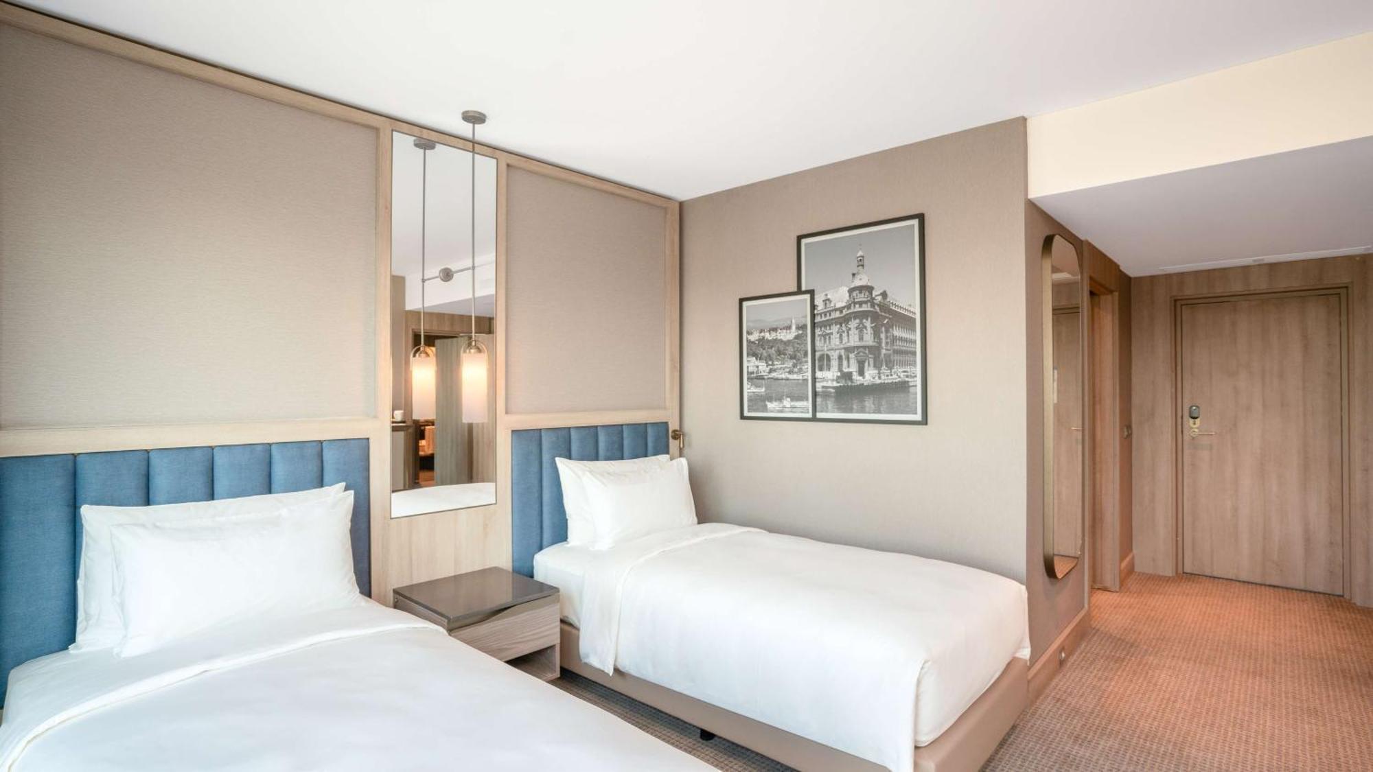 Radisson Hotel Istanbul Merter Exterior photo